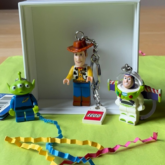 🤠 LEGO TOY STORY KEYCHAINS 🤠 NWT 🤠NWOT 🤠 - Picture 16 of 16